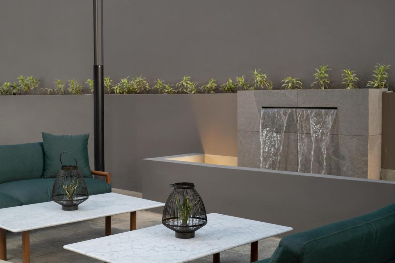 Hotel Courtyard By Marriott Santo Domingo Exterior foto