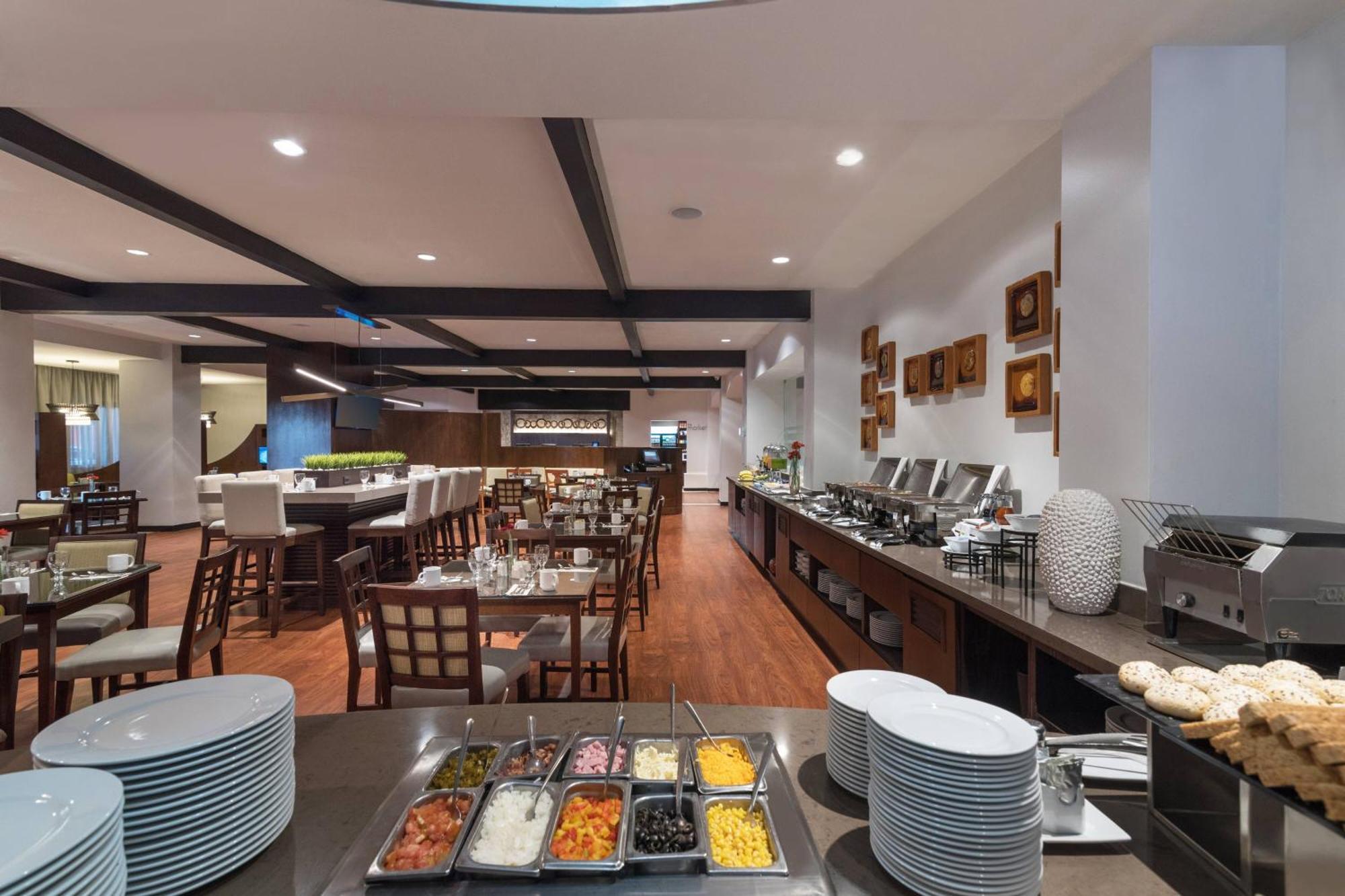 Hotel Courtyard By Marriott Santo Domingo Exterior foto