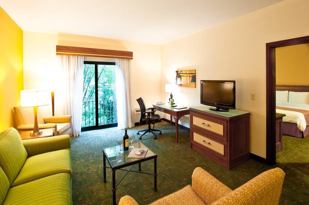 Hotel Courtyard By Marriott Santo Domingo Exterior foto