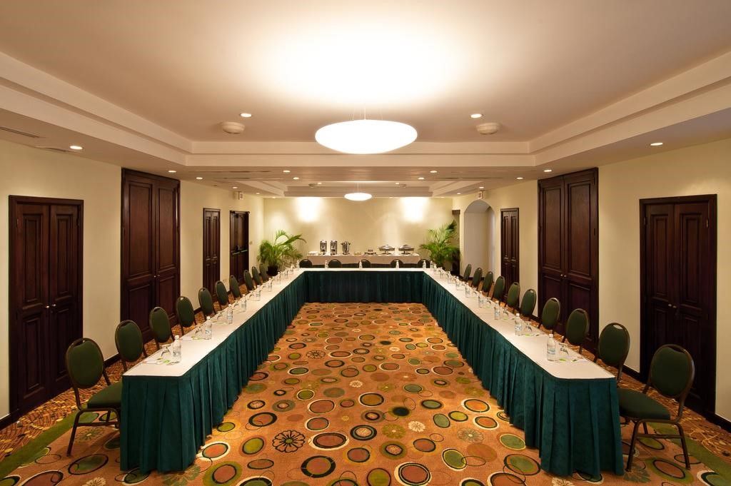 Hotel Courtyard By Marriott Santo Domingo Exterior foto
